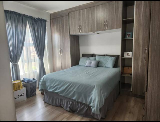 2 BEDROOM APARTMENT FOR SALE IN ILLIONDALE